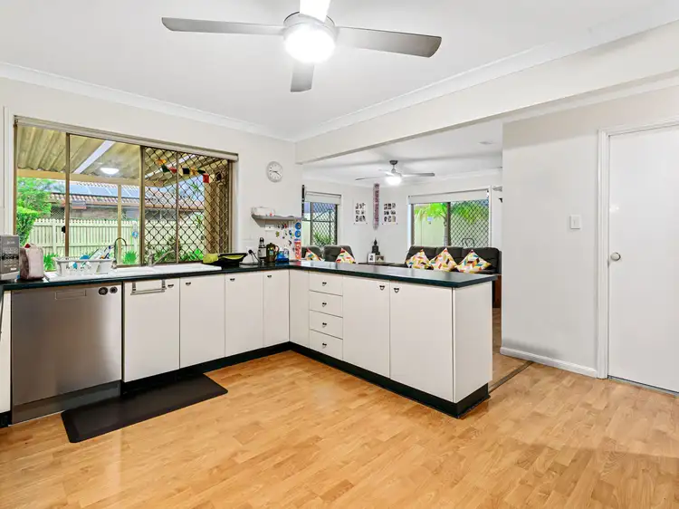 Sixth view of Homely house listing, 2 Pinnacle Place, Belmont QLD 4153