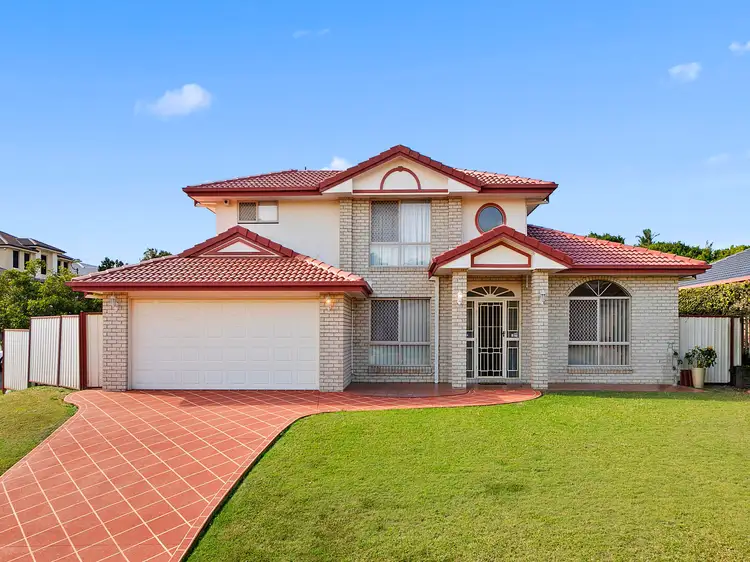 2 Raphael Place, Mackenzie QLD 4156