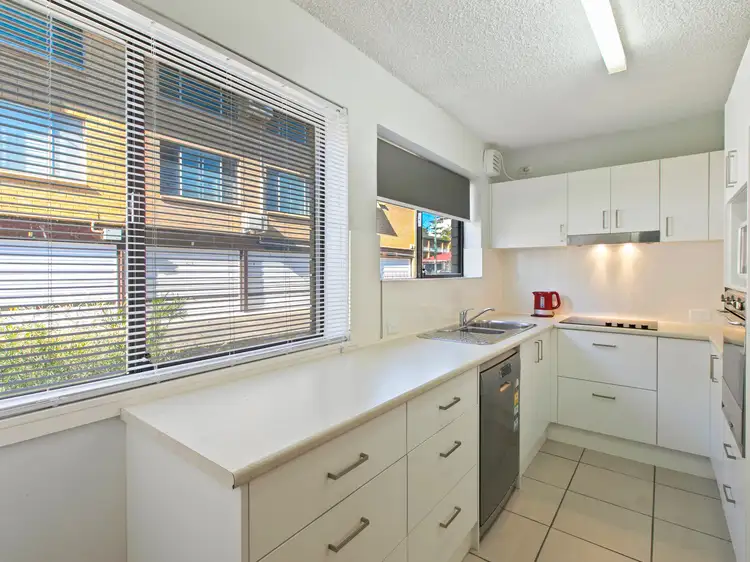 Third view of Homely unit listing, 4/17 Kingsford Street, Auchenflower QLD 4066