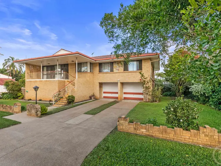 36 Chadford Street, Macgregor QLD 4109
