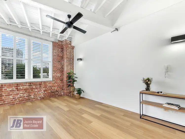 53 Vernon Tce, Teneriffe QLD 4005