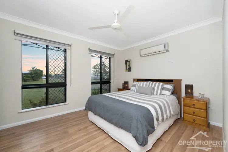 Fifth view of Homely house listing, 1 Langley Pl, Kirwan QLD 4817
