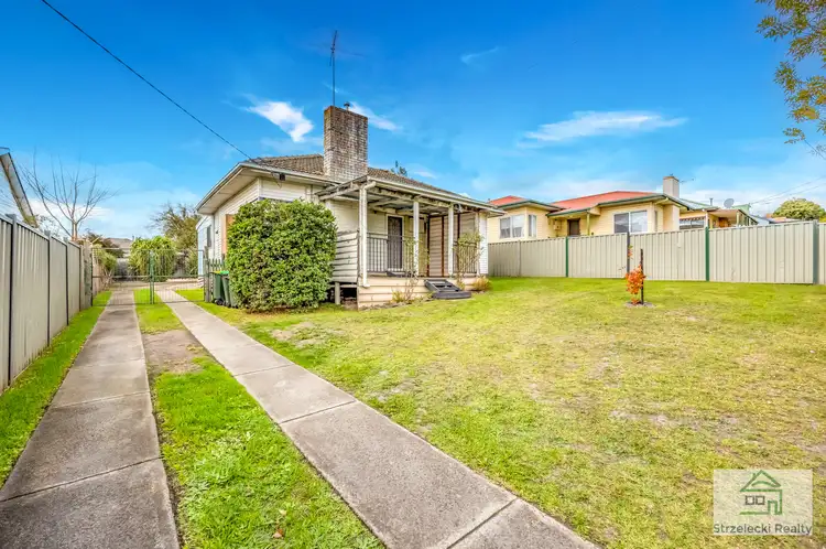 9 Pruden St, Moe VIC 3825