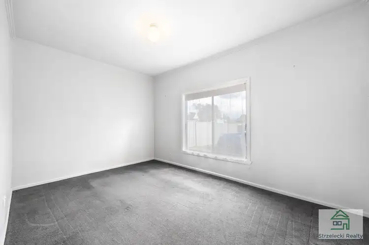 Seventh view of Homely house listing, 9 Pruden St, Moe VIC 3825