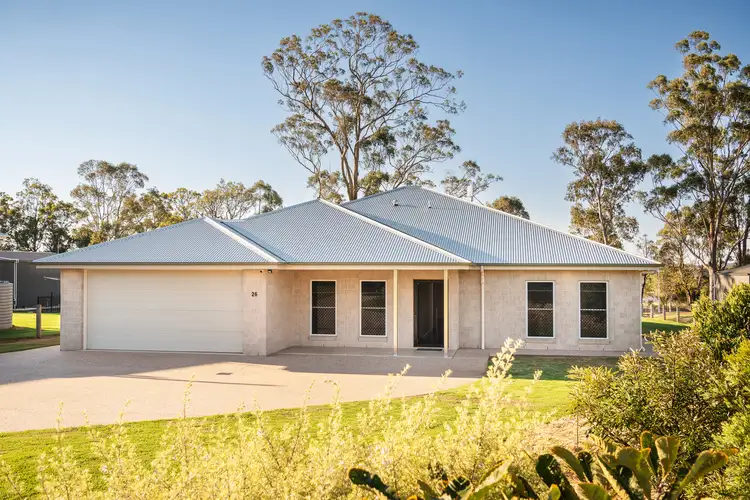 26 Bass St, Cabarlah QLD 4352