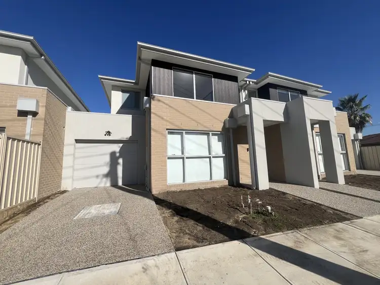 2/2 Hartland Court, Craigieburn VIC 3064