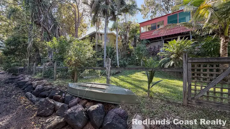 71 Pier Haven, Lamb Island QLD 4184