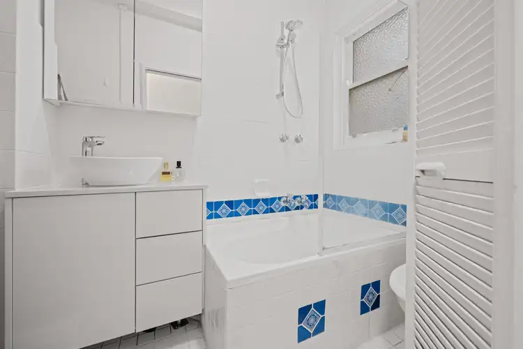 Fourth view of Homely unit listing, Unit 19/11 Ward Ave, Potts Point NSW 2011