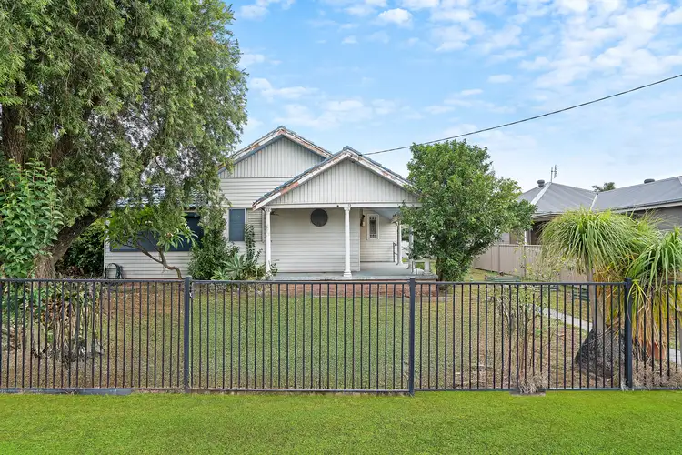 13 West Avenue, Cessnock NSW 2325