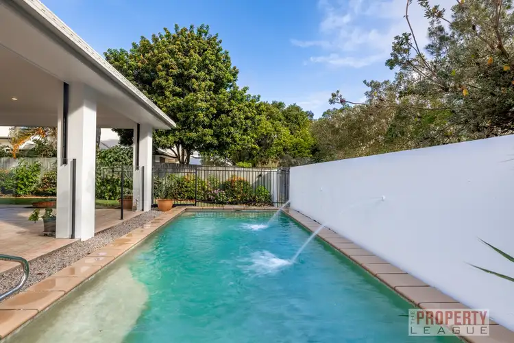 68 Prestwick Dr, Twin Waters QLD 4564