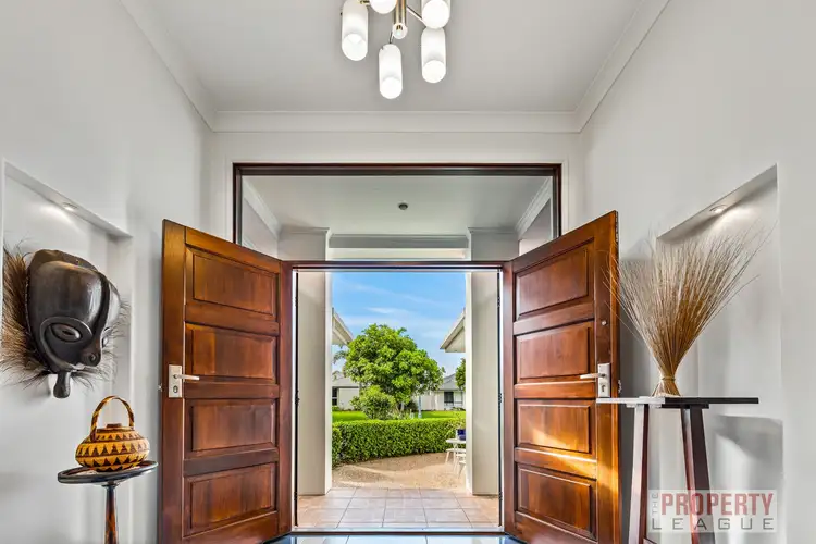 68 Prestwick Dr, Twin Waters QLD 4564