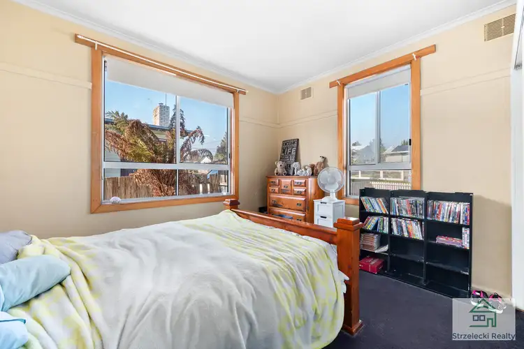 Sixth view of Homely house listing, 8 Phillip St, Moe VIC 3825