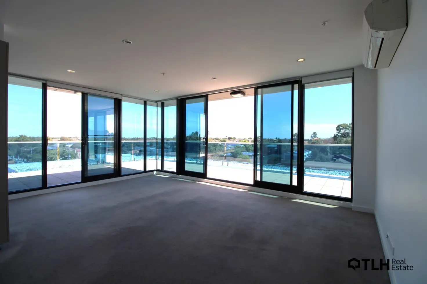 Main view of Homely apartment listing, Unit 403/449 Hawthorn Rd, Caulfield South VIC 3162