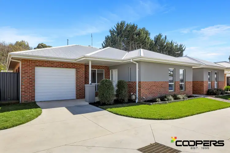 Main view of Homely unit listing, 3/4 Gordon Crescent, Romsey VIC 3434