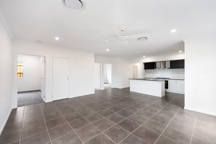 Fifth view of Homely house listing, 87 Tomaree Rd, White Rock QLD 4306