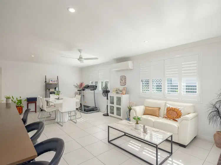 Fourth view of Homely house listing, 2 Hampton Ct, Southside QLD 4570