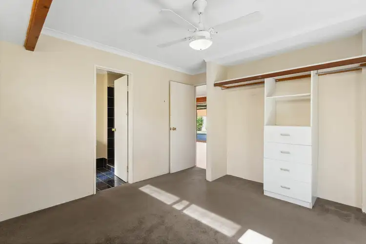 Sixth view of Homely house listing, 6 Chilko Ct, Joondalup WA 6027