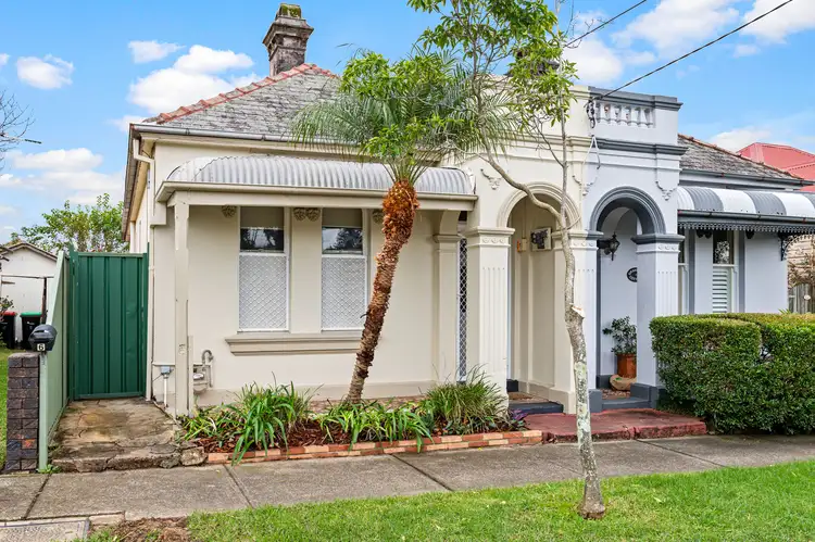 6 Grantham St, Carlton NSW 2218
