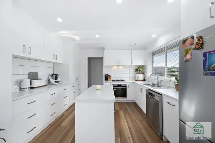 Fourth view of Homely rural property listing, 806 Waterloo Rd, Trafalgar VIC 3824