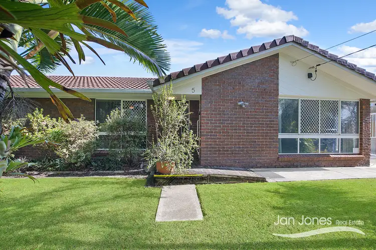 Second view of Homely house listing, 5 Coral Ct, Kippa-ring QLD 4021