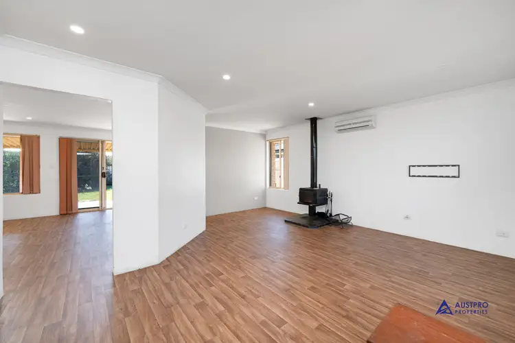 Second view of Homely house listing, 32 Ballard Place, Maddington WA 6109