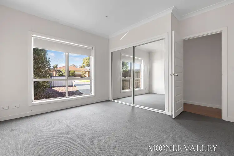 Fifth view of Homely unit listing, 64 Shirley Street, St Albans VIC 3021