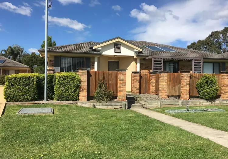 Unit 2/24-28 Abermain Street, Abermain NSW 2326