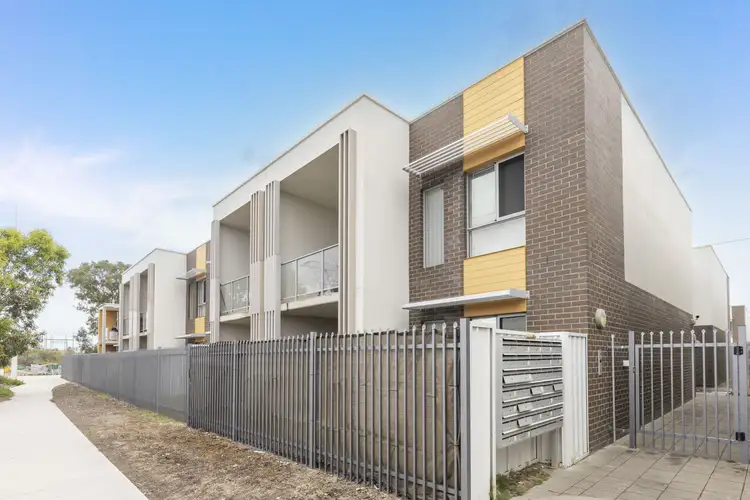Unit 61/16 Grey St, Cannington WA 6107