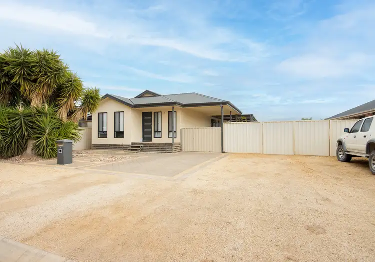 Second view of Homely house listing, 8 Jamieson Way, Wallaroo SA 5556