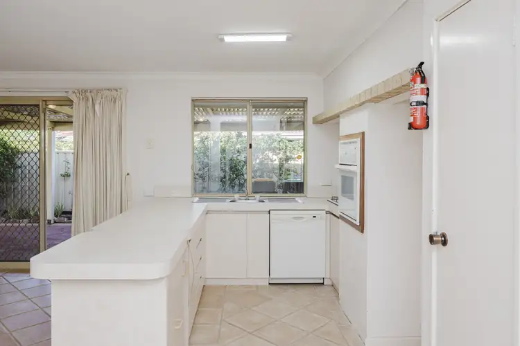Fifth view of Homely house listing, 16 Daintree Ct, Merriwa WA 6030