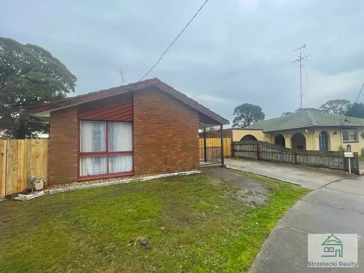 Main view of Homely house listing, 5 Paull Ct, Moe VIC 3825