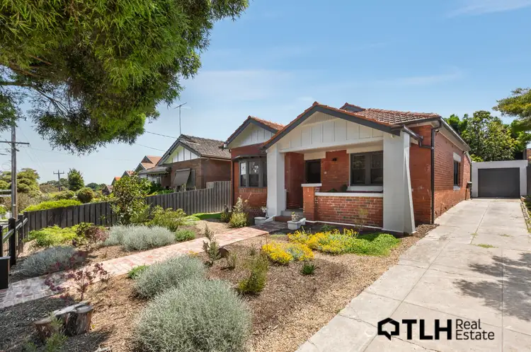 28 Appleby Cres, Brunswick West VIC 3055