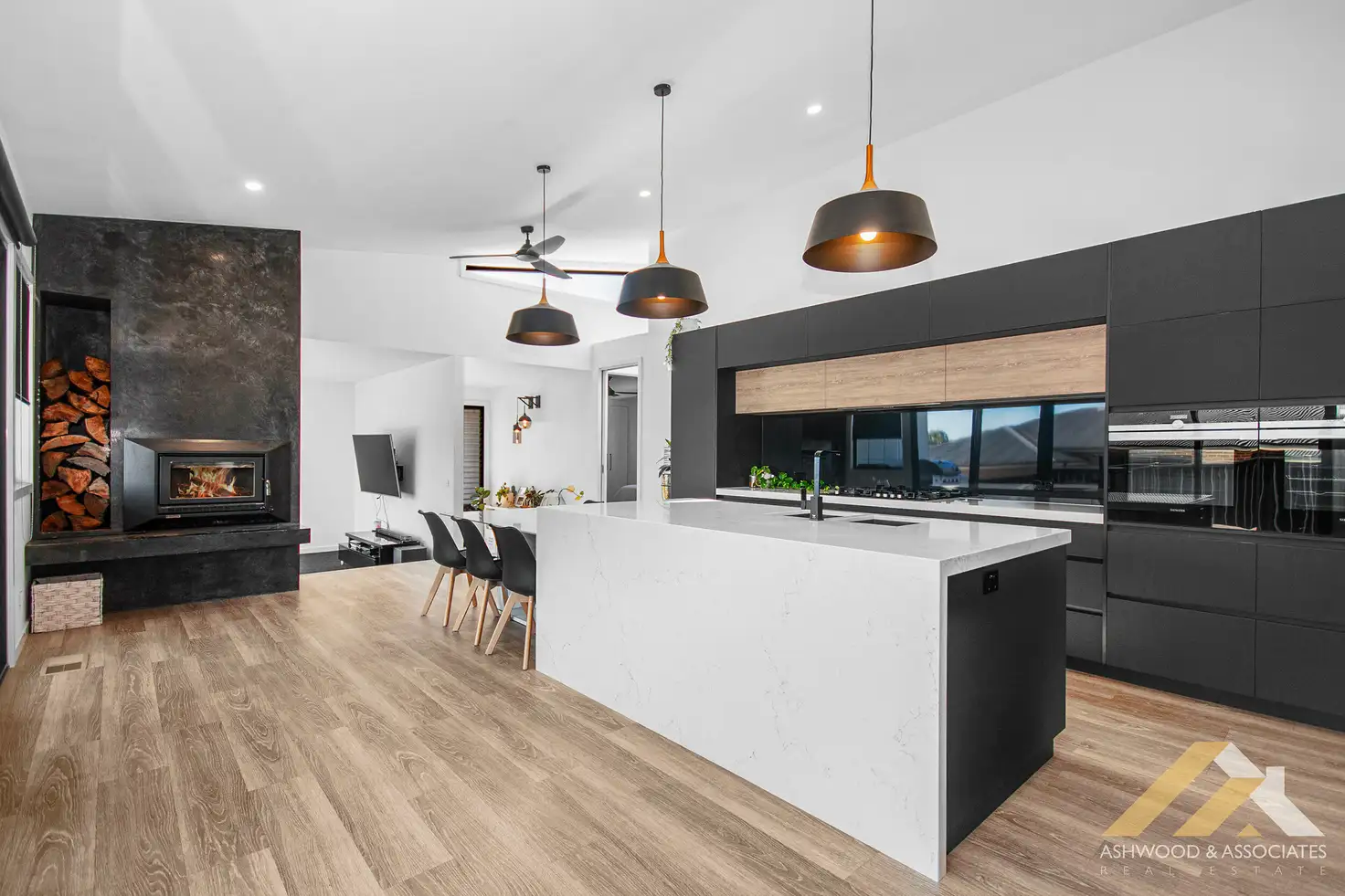 Main view of Homely house listing, 50 Lorimer Dr, Eastwood VIC 3875