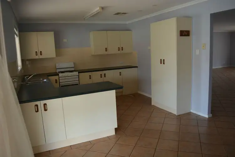 Seventh view of Homely house listing, 6 Blanche Court, Roxby Downs SA 5725