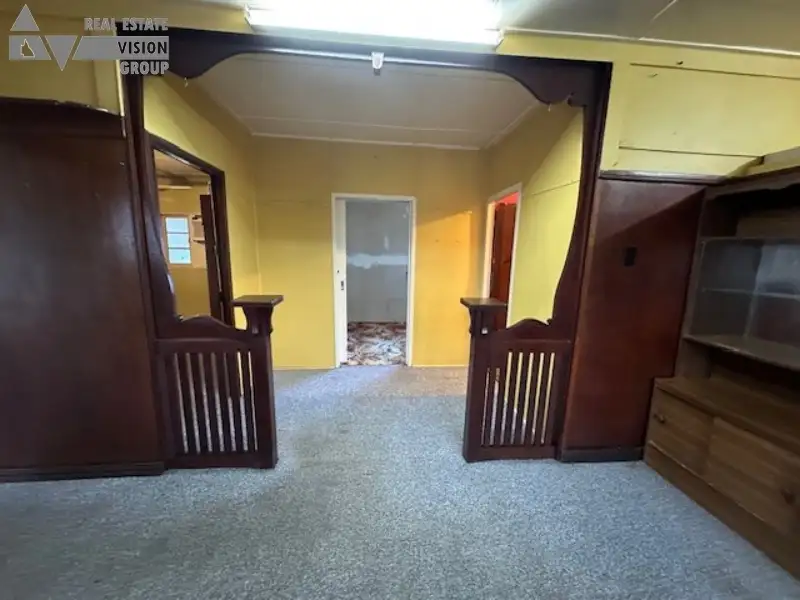 Main view of Homely house listing, 27 Dundas St, Emerald QLD 4720