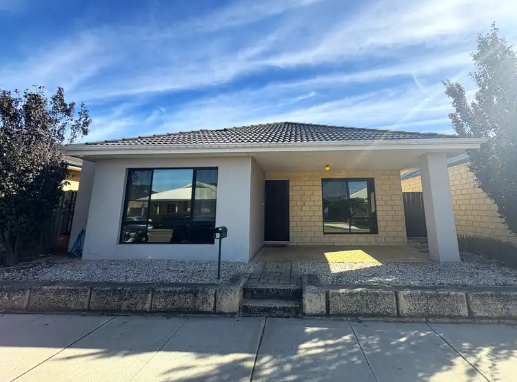 Main view of Homely house listing, 5 Vaspar Link, Aveley WA 6069