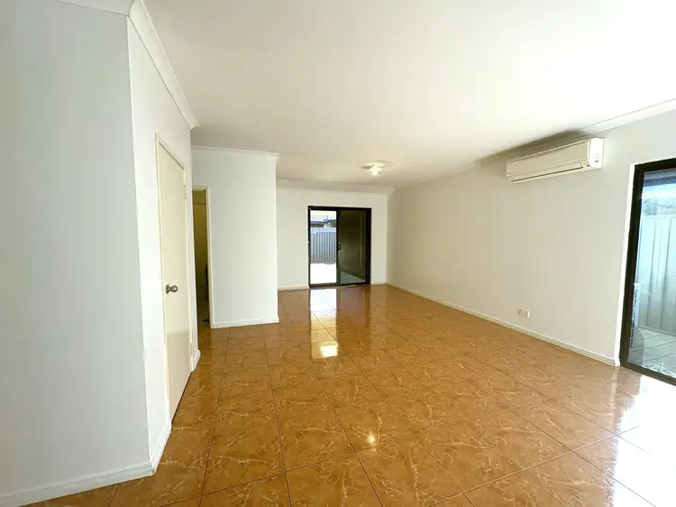 Second view of Homely house listing, 5 Vaspar Link, Aveley WA 6069