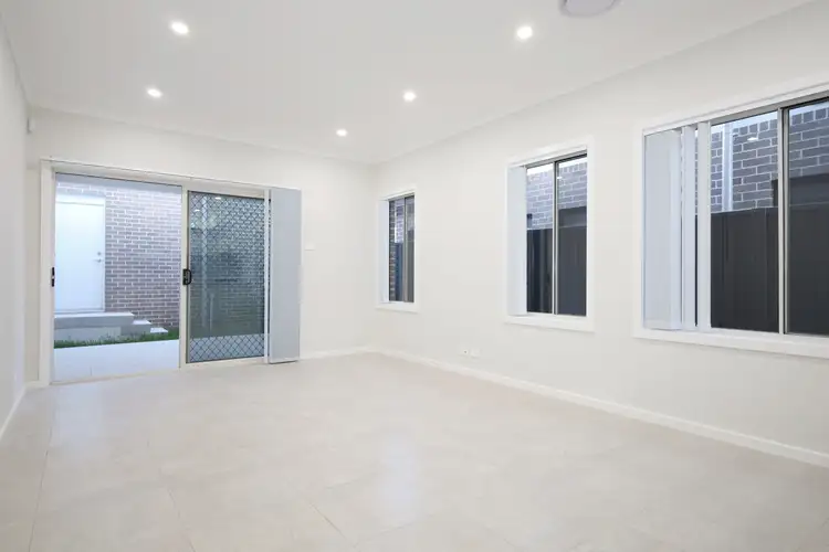 5 Beulah Street, Rouse Hill NSW 2155