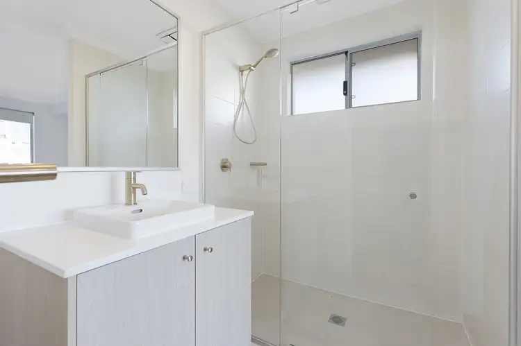 Fifth view of Homely house listing, 5 Elderflower Way, Alkimos WA 6038
