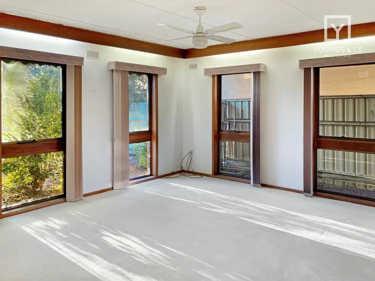 Fifth view of Homely house listing, 6 Gale Ct, Shepparton VIC 3630