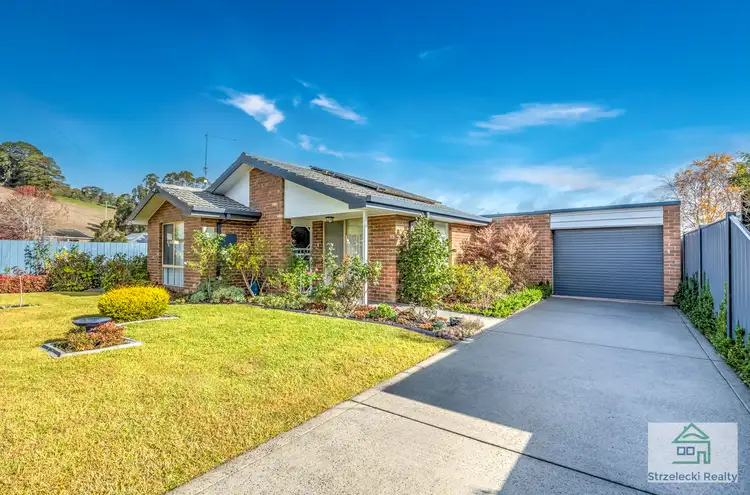 15 Victory Ct, Trafalgar VIC 3824