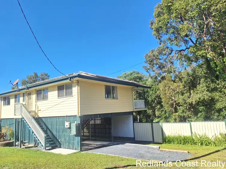8 Camena St, Macleay Island QLD 4184
