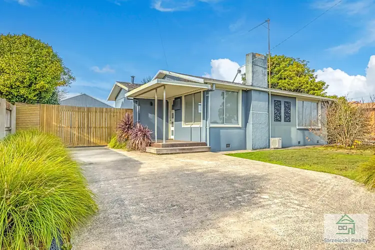 49 Boolarra Ave, Newborough VIC 3825