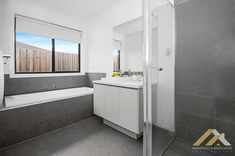 Fifth view of Homely house listing, 12 Archer Ave, Lucknow VIC 3875