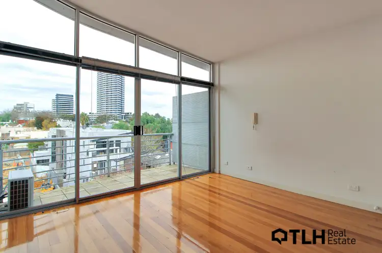 Unit 4/21 Wellington St, St Kilda VIC 3182