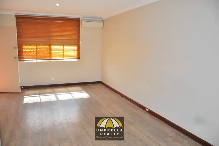 Unit 2/68 Beach Rd, Bunbury WA 6230