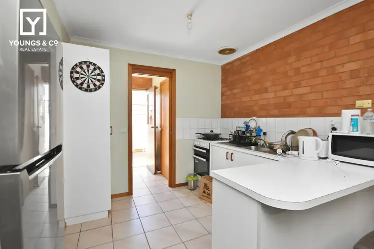 Fifth view of Homely unit listing, Unit 3/136 Vaughan St, Shepparton VIC 3630