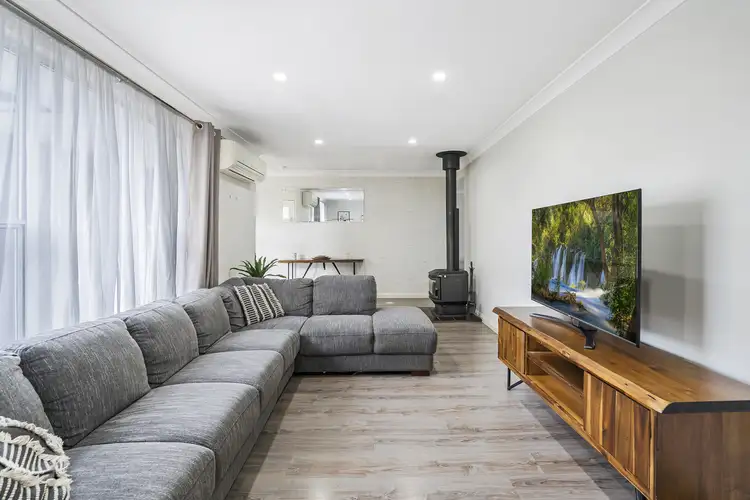Fifth view of Homely house listing, 25 Comerford Cl, Aberdare NSW 2325