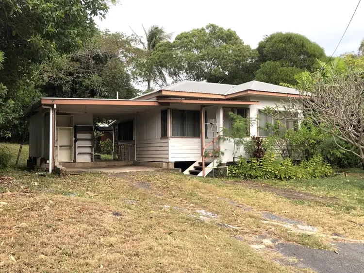 4 Furneaux St