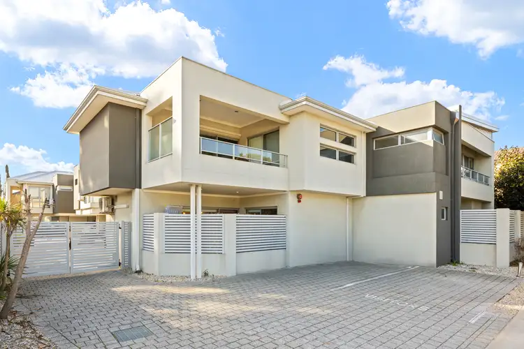 1/26 Powis Street, Glendalough WA 6016